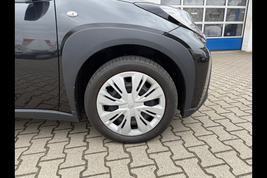 Toyota Aygo X 1.0 VVT-i S-CVT Play Automaat stoelverwarming, keyless etc (RIJKLAARPRIJS)