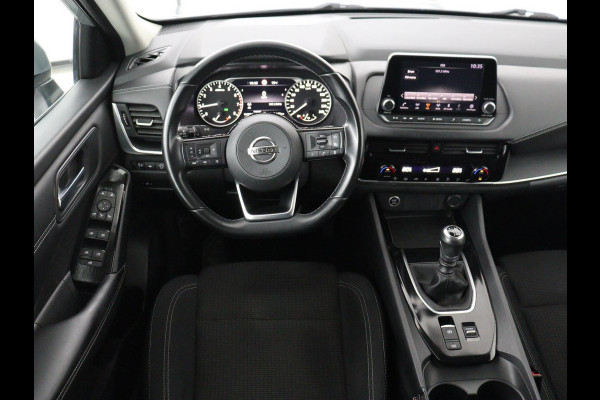 Nissan QASHQAI 1.3 MHEV Acenta | Panoramadak | Adaptive cruise | Carplay | Camera | Keyless | Dodehoek detectie | Parkeerhulp | Climate control | DAB | Getint glas
