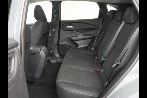 Nissan QASHQAI 1.3 MHEV Acenta | Panoramadak | Adaptive cruise | Carplay | Camera | Keyless | Dodehoek detectie | Parkeerhulp | Climate control | DAB | Getint glas