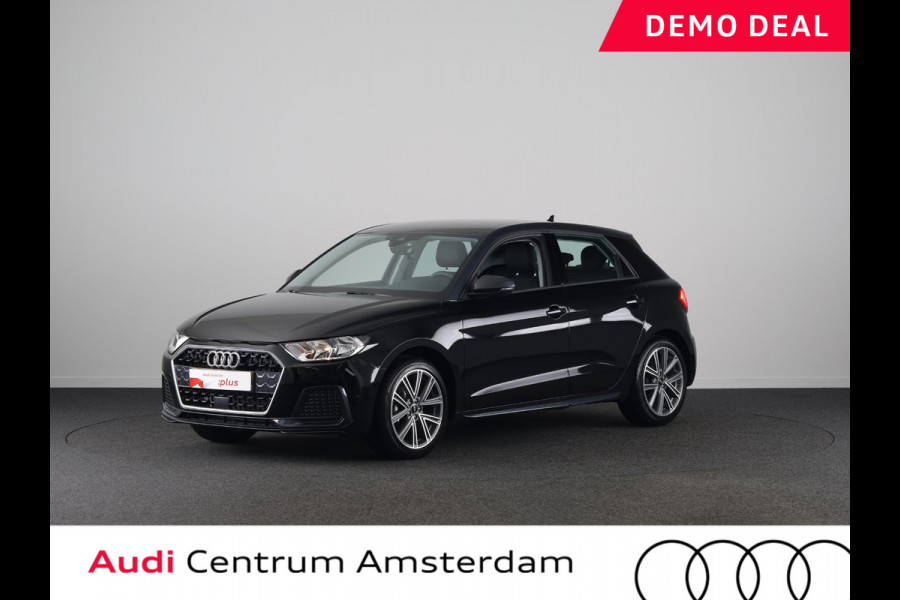 Audi A1 Sportback 25 TFSI S edition 95pk | Parkeerhulp plus | Automatische airco | Navigatie via App | 17 inch lichtmetalen velgen | Dak in contrast kleur