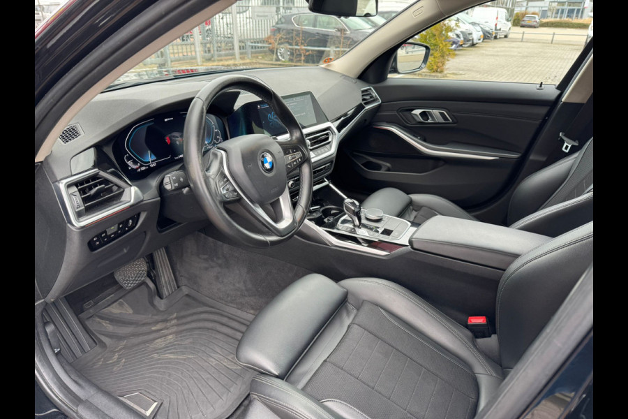 BMW 3 Serie Touring 330e High Executive