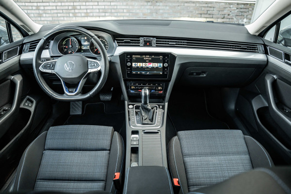 Volkswagen Passat Variant 1.4 TSI PHEV GTE Business