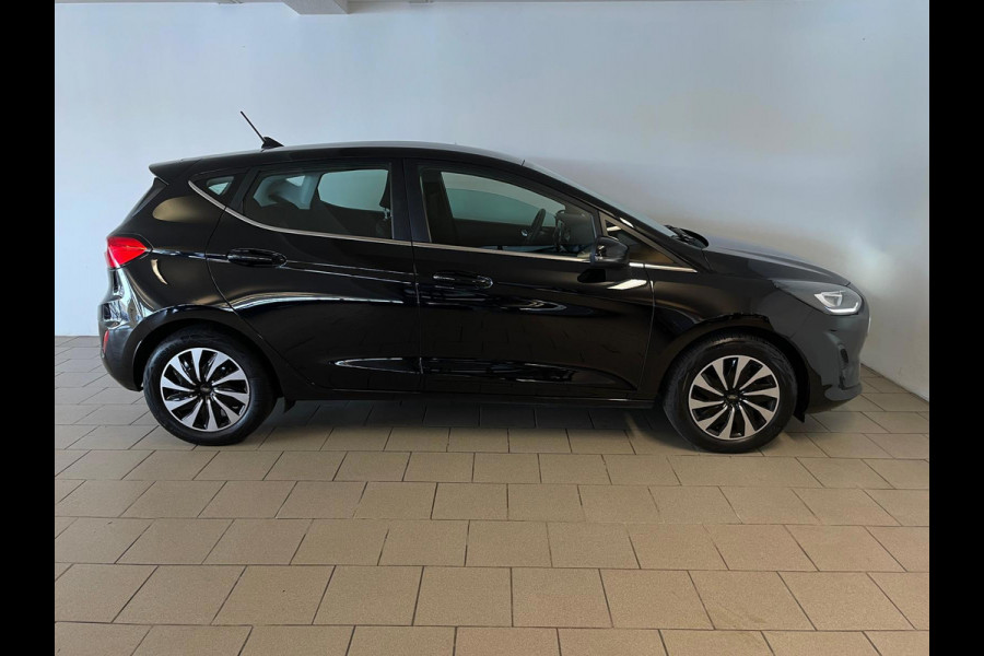 Ford Fiesta 1.0 EcoBoost Hybrid Titanium CLiMATE AIRCO NAVI CRUISE BLUETOOTH APPLE CARPLAY PDC CHROOM ZEER NETTE AUTO