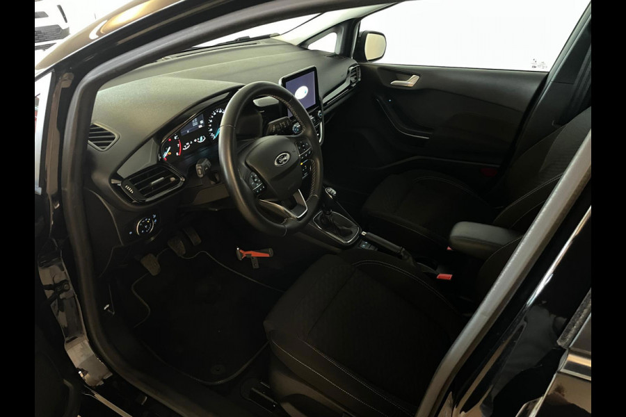 Ford Fiesta 1.0 EcoBoost Hybrid Titanium CLiMATE AIRCO NAVI CRUISE BLUETOOTH APPLE CARPLAY PDC CHROOM ZEER NETTE AUTO
