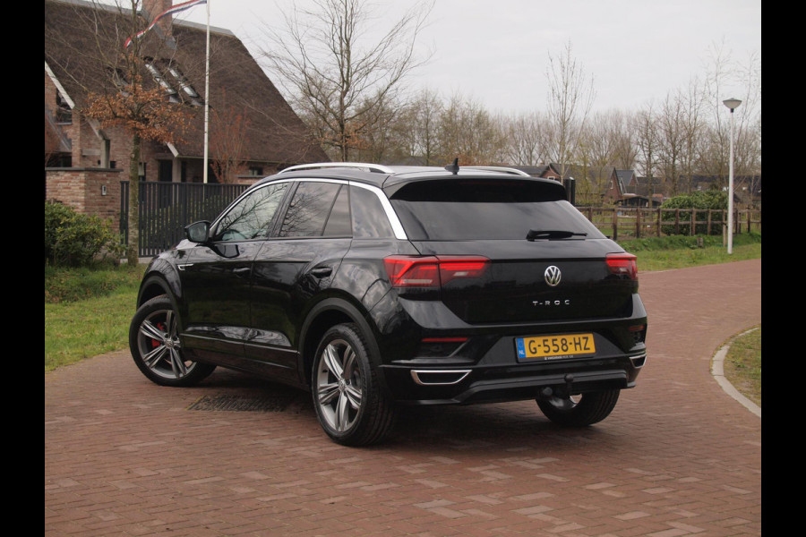 Volkswagen T-Roc 1.5 TSI Sport Business R | 2X R-Line | Sfeerverlichting | Trekhaak | Digital Cockpit | Automaat | NL-Auto |