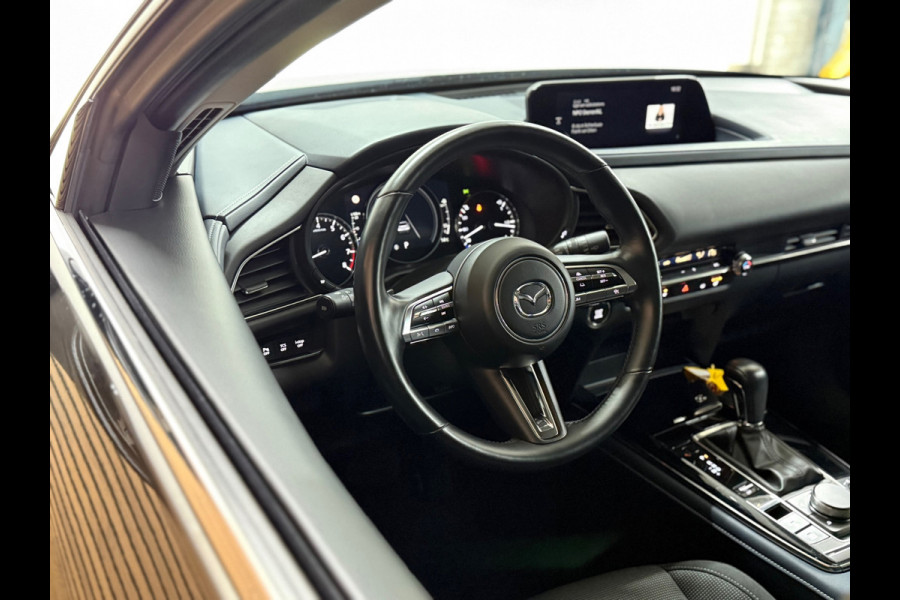 Mazda CX-30 2.0 e-SkyActiv-X M Hybrid Comfort | Camrea | Matrix LED | Trekhaak afn. | Stoel+stuurverwarming | Head Up | ACC