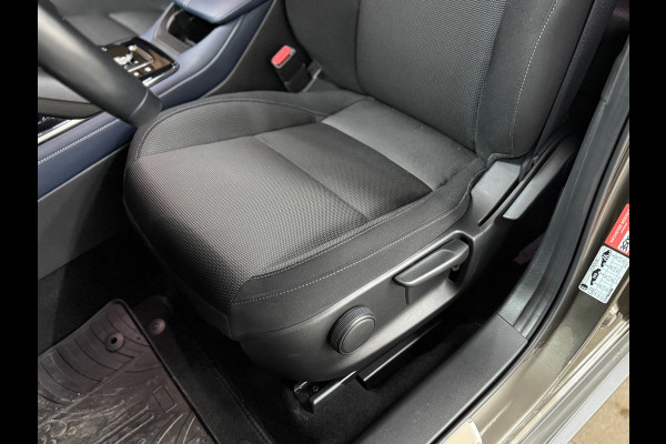 Mazda CX-30 2.0 e-SkyActiv-X M Hybrid Comfort | Camrea | Matrix LED | Trekhaak afn. | Stoel+stuurverwarming | Head Up | ACC