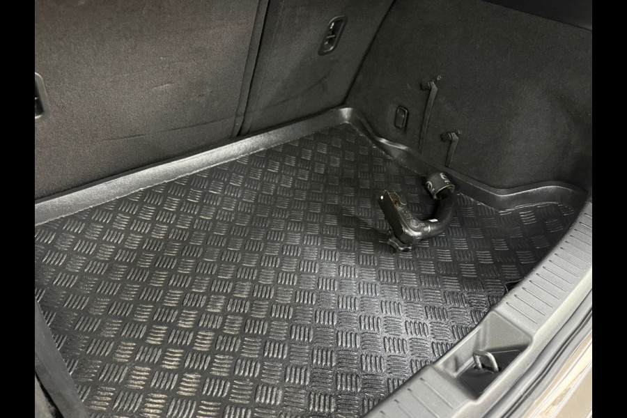 Mazda CX-30 2.0 e-SkyActiv-X M Hybrid Comfort | Camrea | Matrix LED | Trekhaak afn. | Stoel+stuurverwarming | Head Up | ACC