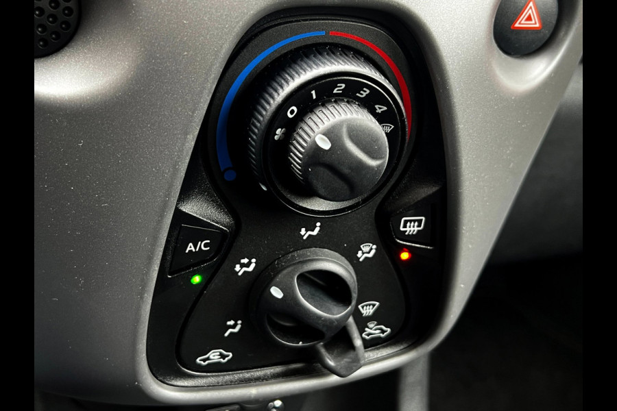 Peugeot 108 1.0 e-VTi Active TOP 5drs_Carplay_Nette auto rijdt uitstekend