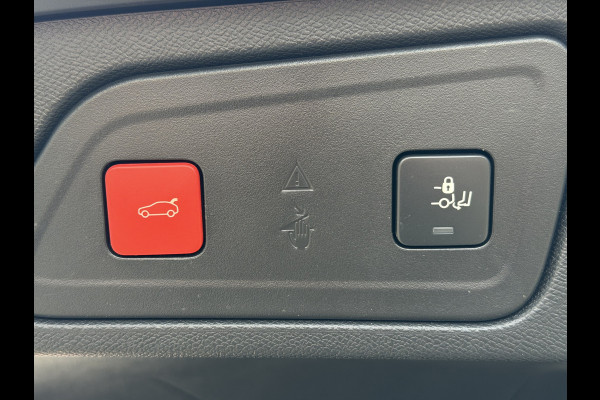 Citroën C5 Aircross 225pk Hybrid Shine (Trekhaak - Leder incl stoelverwarming - Elektrische klep - 19"- Camera - Keyless Entry - Adaptieve Cruise Co