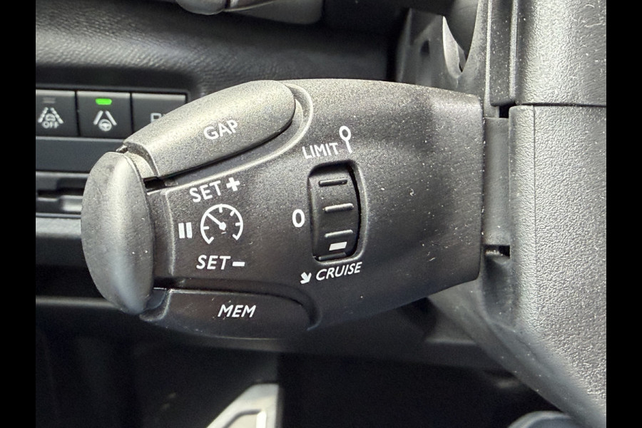 Citroën C5 Aircross 225pk Hybrid Shine (Trekhaak - Leder incl stoelverwarming - Elektrische klep - 19"- Camera - Keyless Entry - Adaptieve Cruise Co