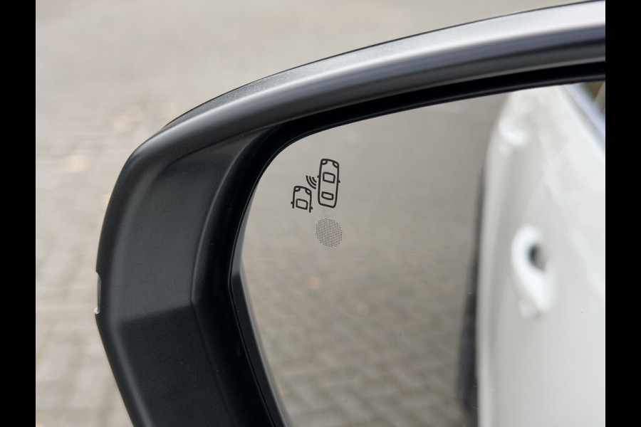 Citroën C5 Aircross 225pk Hybrid Shine (Trekhaak - Leder incl stoelverwarming - Elektrische klep - 19"- Camera - Keyless Entry - Adaptieve Cruise Co