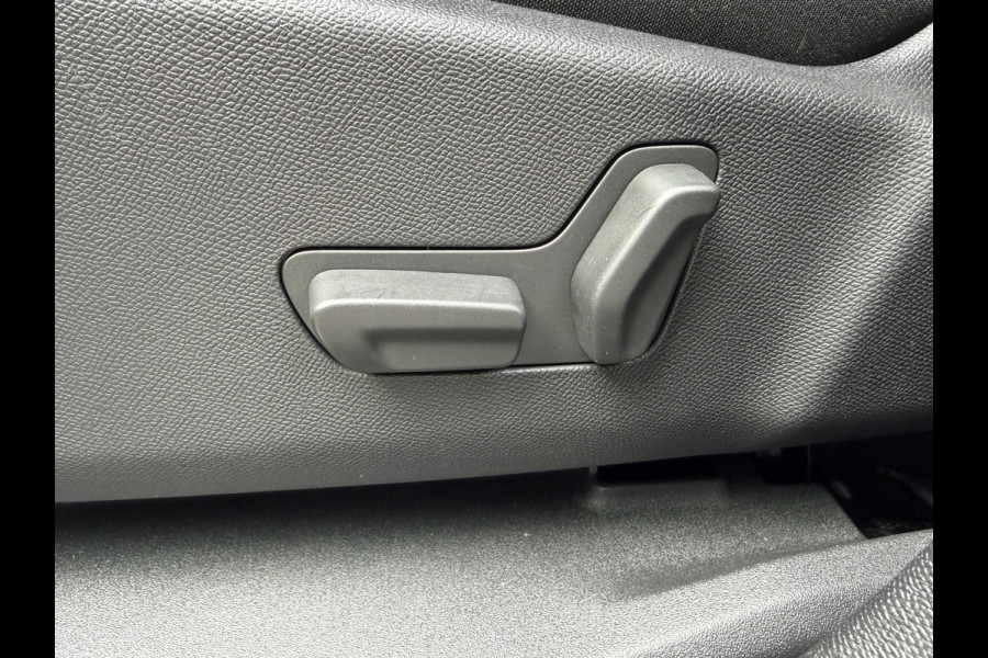 Citroën C5 Aircross 225pk Hybrid Shine (Trekhaak - Leder incl stoelverwarming - Elektrische klep - 19"- Camera - Keyless Entry - Adaptieve Cruise Co