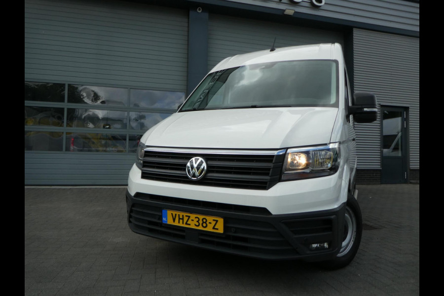 Volkswagen Crafter 35 2.0 TDI L3H3 (L2H2) Airco, Camera, Trekhaak,