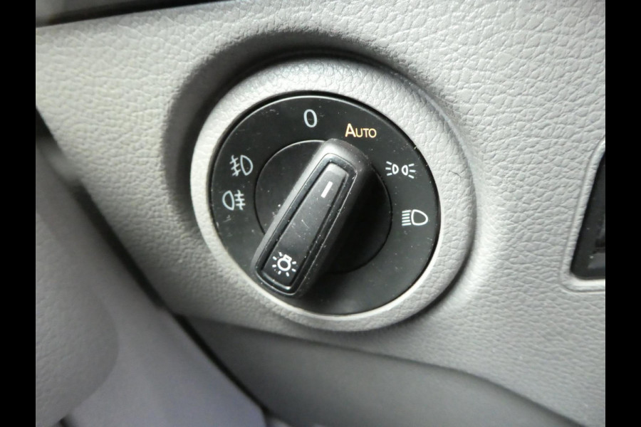 Volkswagen Crafter 35 2.0 TDI L3H3 (L2H2) Airco, Camera, Trekhaak,