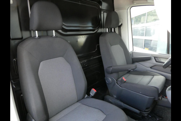 Volkswagen Crafter 35 2.0 TDI L3H3 (L2H2) Airco, Camera, Trekhaak,