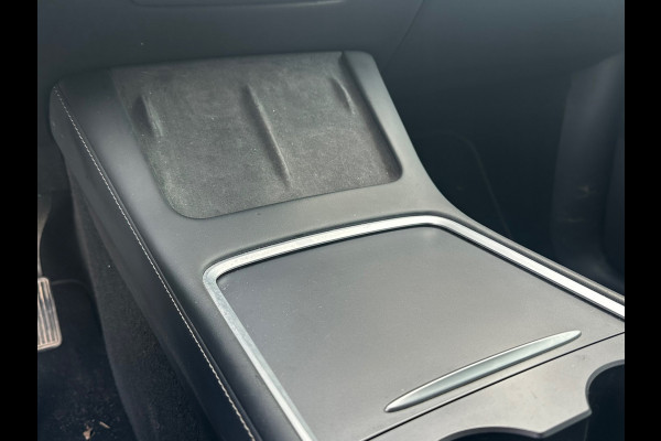 Tesla Model Y Long Range AWD 75 kWh SOH 88.6%