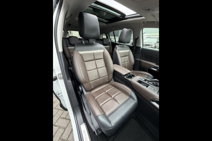 Citroën C5 Aircross 225pk Hybrid Shine (Elektrisch Schuifdak - Leder incl verwarming/massage/geheugen - Trekhaak - Elektrische Klep - 360gr Camera -
