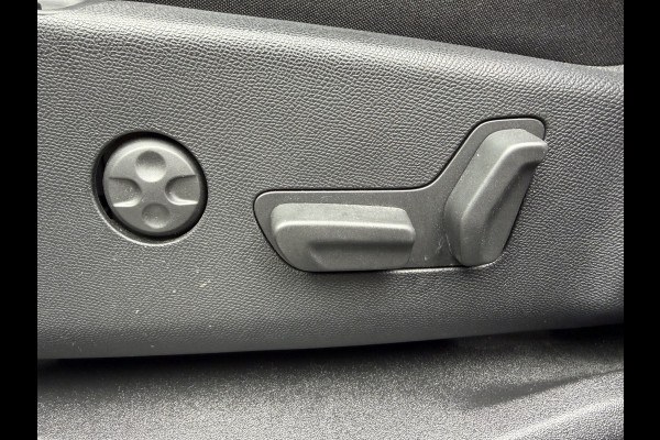 Citroën C5 Aircross 225pk Hybrid Shine (Elektrisch Schuifdak - Leder incl verwarming/massage/geheugen - Trekhaak - Elektrische Klep - 360gr Camera -