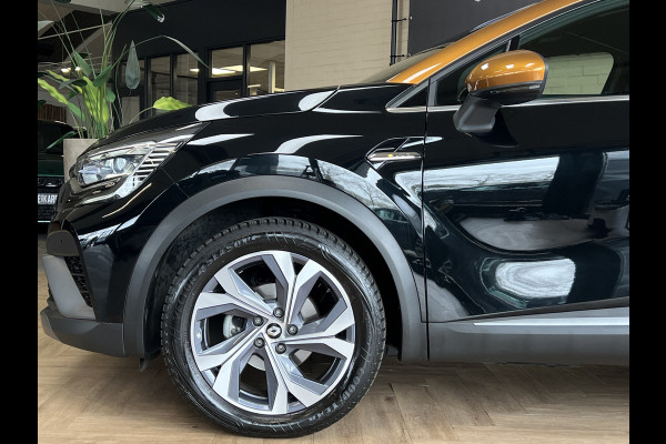 Renault Captur 1.3 TCe 140 R.S. Line | Groot Navi | Stoel, Stuur, Voorruit verwarming | 18" | ACC 100% Dealer Onderhouden!