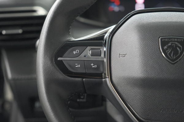 Peugeot 208 PureTech 100 Allure