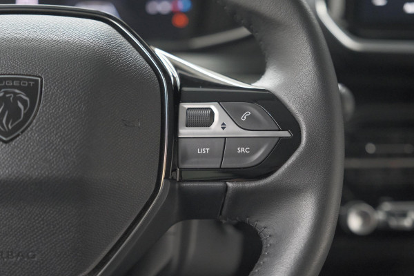 Peugeot 208 PureTech 100 Allure