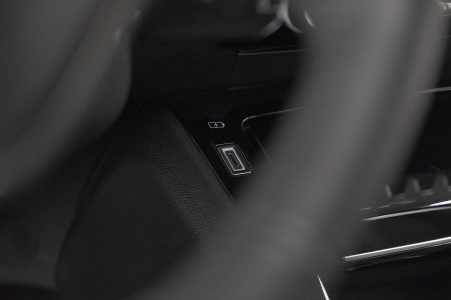 Peugeot 208 PureTech 100 Allure