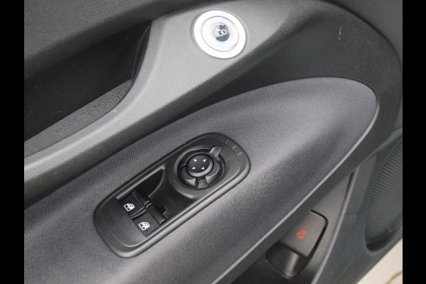 Fiat 500C Icon 42 kWh | Cabrio | Camera | Apple Carplay | Cruise Control | Dealeronderhouden |