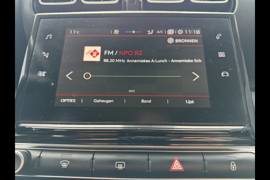 Citroën C3 Aircross 82pk Feel (Trekhaak - Navigatie - Airco - Apple Carplay - Parkeersensoren 4S banden)