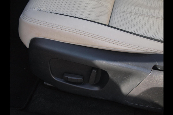 Land Rover Range Rover Velar 2.0 I4 Turbo AWD S | Panoramadak | 360 Camera | Meridian Surround | Apple Carplay |