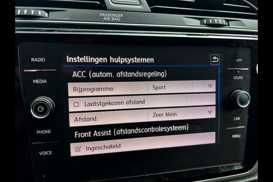 Volkswagen Touran 1.5 TSI Comfortline Business 7p Clima_ACC_Carplay