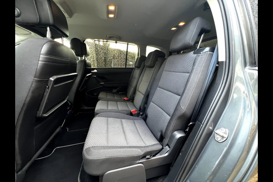 Volkswagen Touran 1.5 TSI Comfortline Business 7p Clima_ACC_Carplay