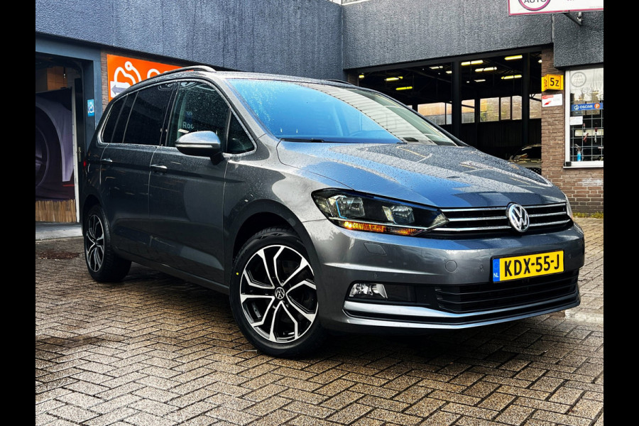 Volkswagen Touran 1.5 TSI Comfortline Business 7p Clima_ACC_Carplay