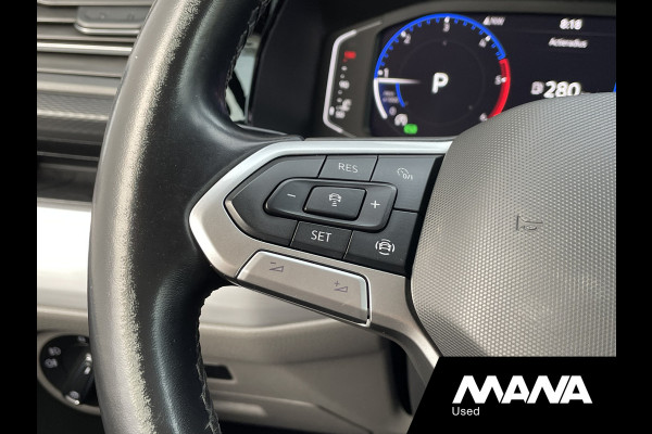 Volkswagen Transporter 2.0TDI L2H1 199PK DC BULLI Automaat Lederen bekleding Camera Cruise Airco Stoelverwarming LED