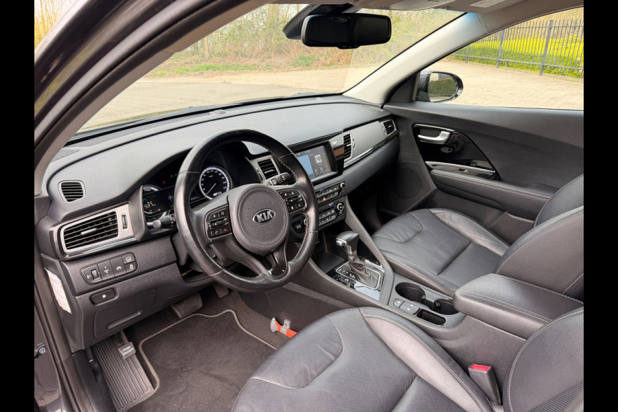 Kia Niro 1.6 GDi Hybrid DynamicPlusLine Camera Leer Navigatie Trekhaak Lm Velgen