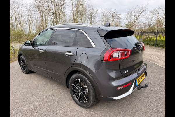 Kia Niro 1.6 GDi Hybrid DynamicPlusLine Camera Leer Navigatie Trekhaak Lm Velgen