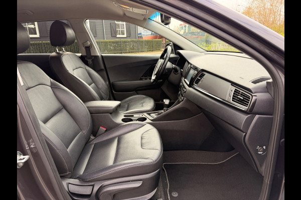 Kia Niro 1.6 GDi Hybrid DynamicPlusLine Camera Leer Navigatie Trekhaak Lm Velgen