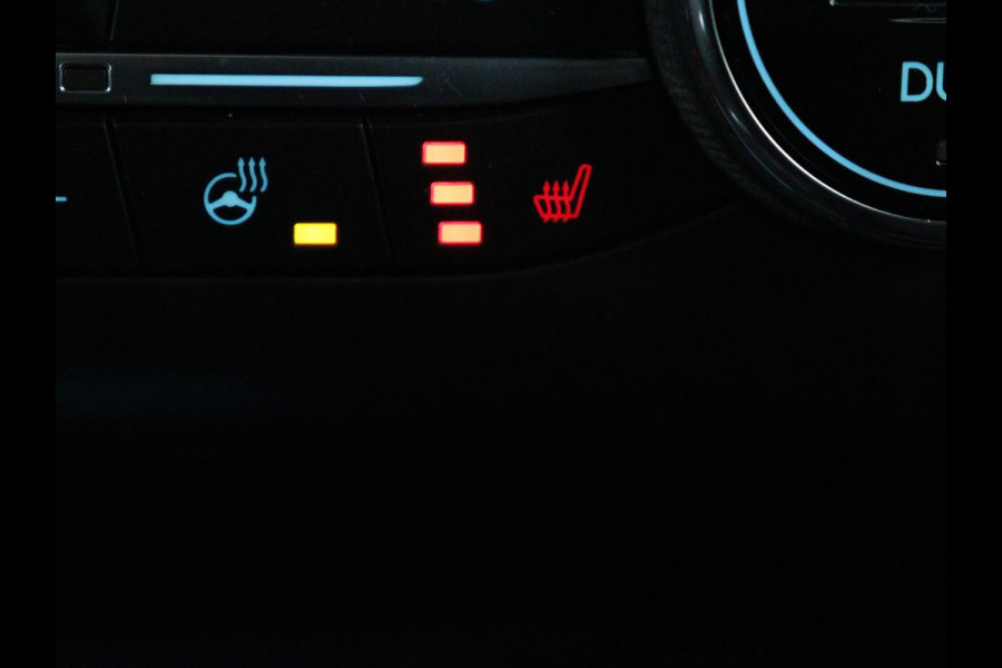 Ford Focus 1.0 EcoBoost Hybrid ST Line X | Stoelverwarming | Adaptive cruise | Camera | Carplay | Keyless | B&O Sound | Digital Cockpit | Navigatie | Full LED | Climate control | Stuurverwarming