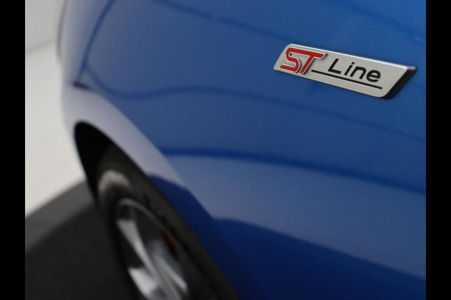 Ford Focus 1.0 EcoBoost Hybrid ST Line X | Stoelverwarming | Adaptive cruise | Camera | Carplay | Keyless | B&O Sound | Digital Cockpit | Navigatie | Full LED | Climate control | Stuurverwarming