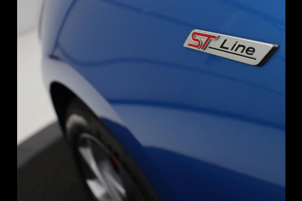 Ford Focus 1.0 EcoBoost Hybrid ST Line X | Stoelverwarming | Adaptive cruise | Camera | Carplay | Keyless | B&O Sound | Digital Cockpit | Navigatie | Full LED | Climate control | Stuurverwarming