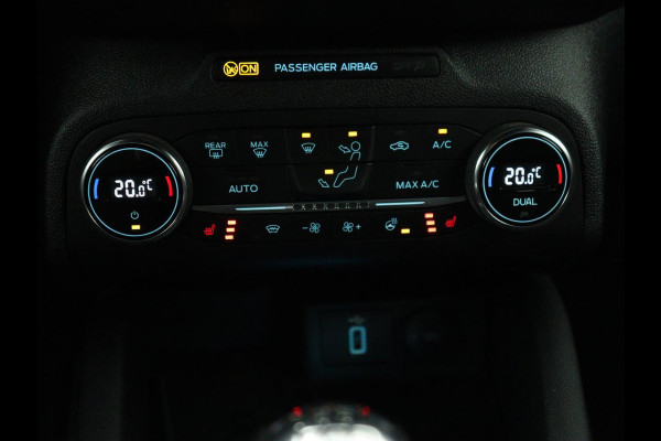 Ford Focus 1.0 EcoBoost Hybrid ST Line X | Stoelverwarming | Adaptive cruise | Camera | Carplay | Keyless | B&O Sound | Digital Cockpit | Navigatie | Full LED | Climate control | Stuurverwarming