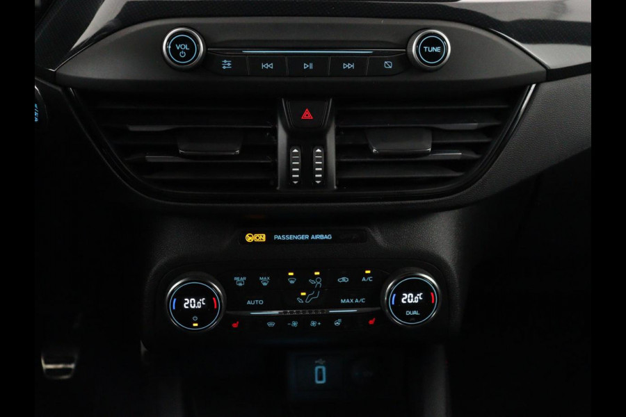 Ford Focus 1.0 EcoBoost Hybrid ST Line X | Stoelverwarming | Adaptive cruise | Camera | Carplay | Keyless | B&O Sound | Digital Cockpit | Navigatie | Full LED | Climate control | Stuurverwarming