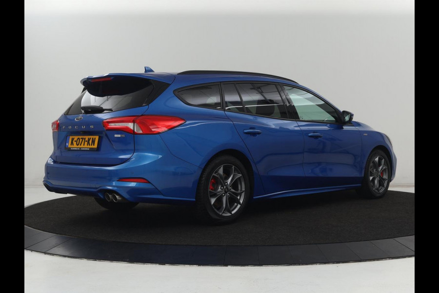 Ford Focus 1.0 EcoBoost Hybrid ST Line X | Stoelverwarming | Adaptive cruise | Camera | Carplay | Keyless | B&O Sound | Digital Cockpit | Navigatie | Full LED | Climate control | Stuurverwarming