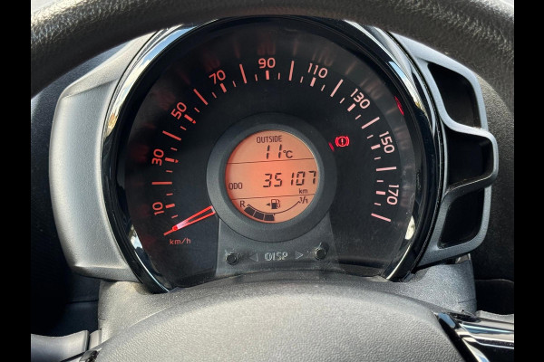 Toyota Aygo 1.0 VVT-i x-fun, 35000 km, 5 deurs, airco, NL auto met nationale auto pas