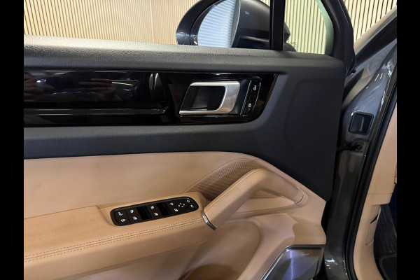 Porsche Cayenne Coupé 3.0 E Hybrid-BURMESTER-INNODRIVE-VIERWIELSTURING-LUCHT-PANO-ZEER COMPLEET