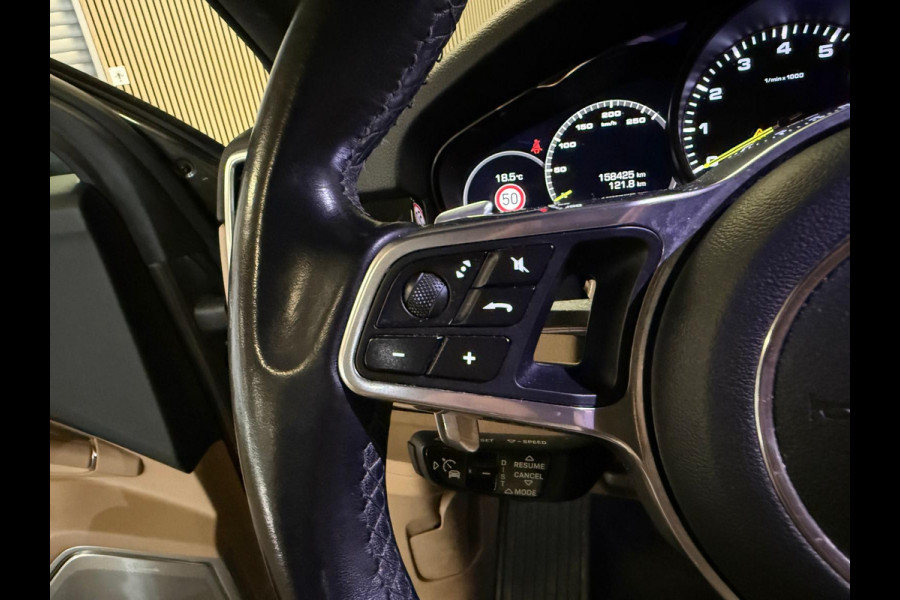 Porsche Cayenne Coupé 3.0 E Hybrid-BURMESTER-INNODRIVE-VIERWIELSTURING-LUCHT-PANO-ZEER COMPLEET