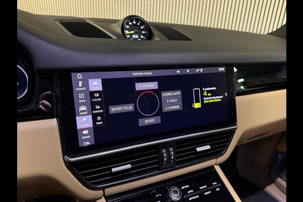 Porsche Cayenne Coupé 3.0 E Hybrid-BURMESTER-INNODRIVE-VIERWIELSTURING-LUCHT-PANO-ZEER COMPLEET
