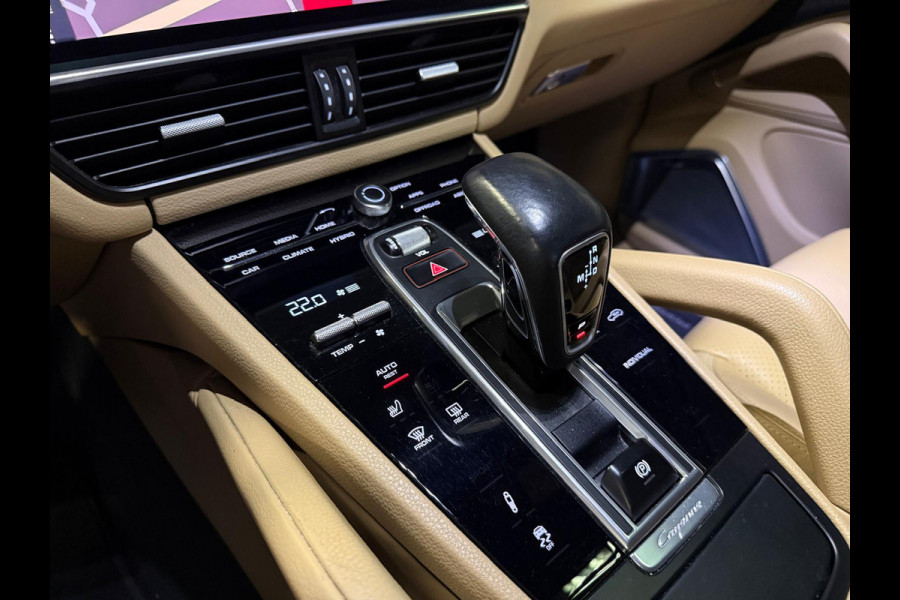 Porsche Cayenne Coupé 3.0 E Hybrid-BURMESTER-INNODRIVE-VIERWIELSTURING-LUCHT-PANO-ZEER COMPLEET
