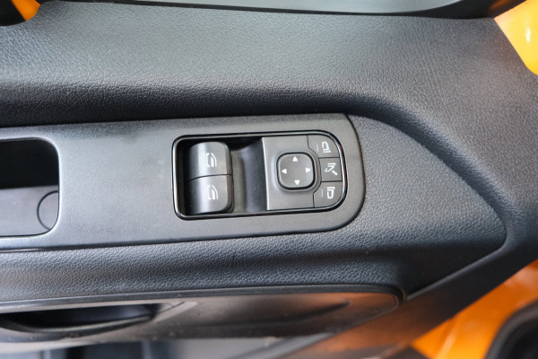 Mercedes-Benz Sprinter 516 2.2 CDI L2H2 DC EURO VI-D - N.A.P. Airco, Cruise, PDC, Camera, Trekhaak.