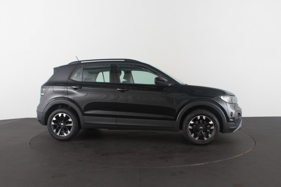 Volkswagen T-Cross 1.0 TSI Life > Achteruitrijcamera/All season banden/Navigatie...
